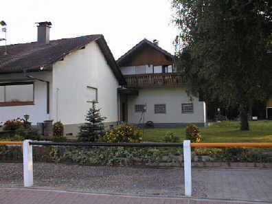 Clubh.Wohnung 02.09.00.jpg (14735 Byte)