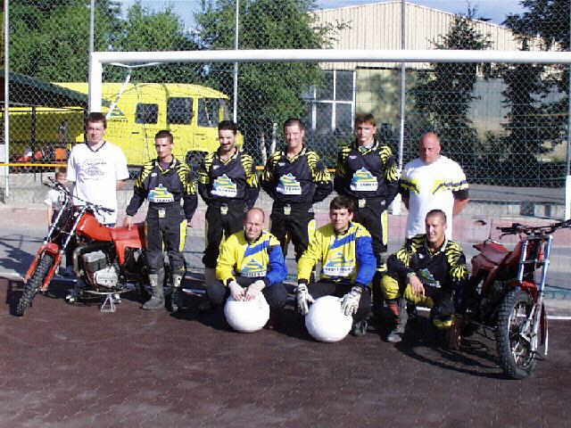 Mannsch.1998.jpg (100961 Byte)