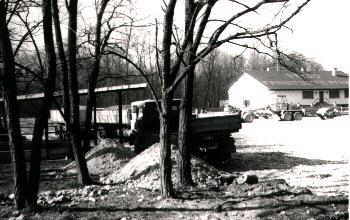 Platzneubau_1975.jpg (15782 Byte)